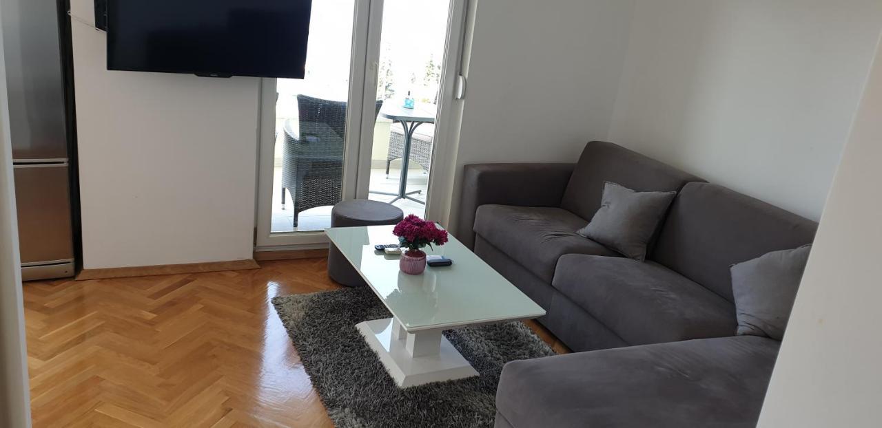 Apartman Petra Makarska Exterior photo